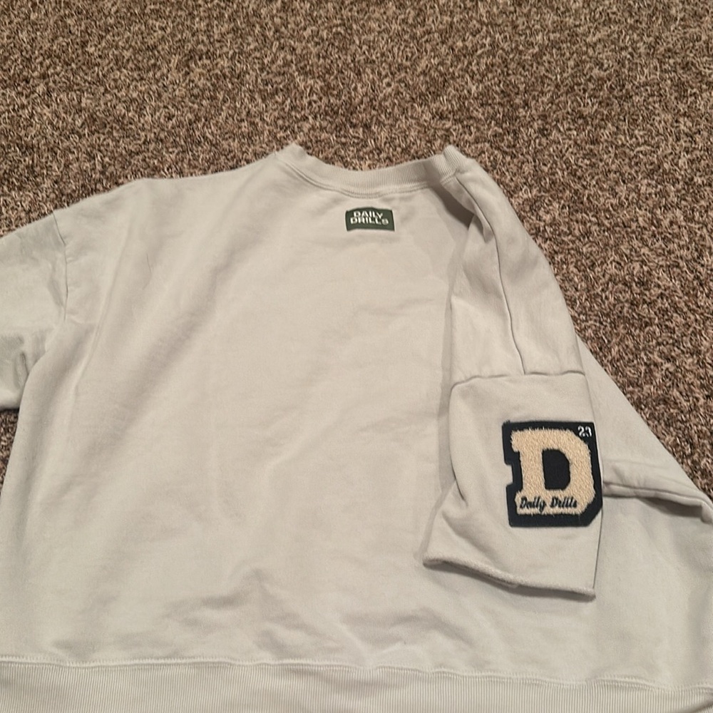 NWOT daily drills short sleeve crew Congress